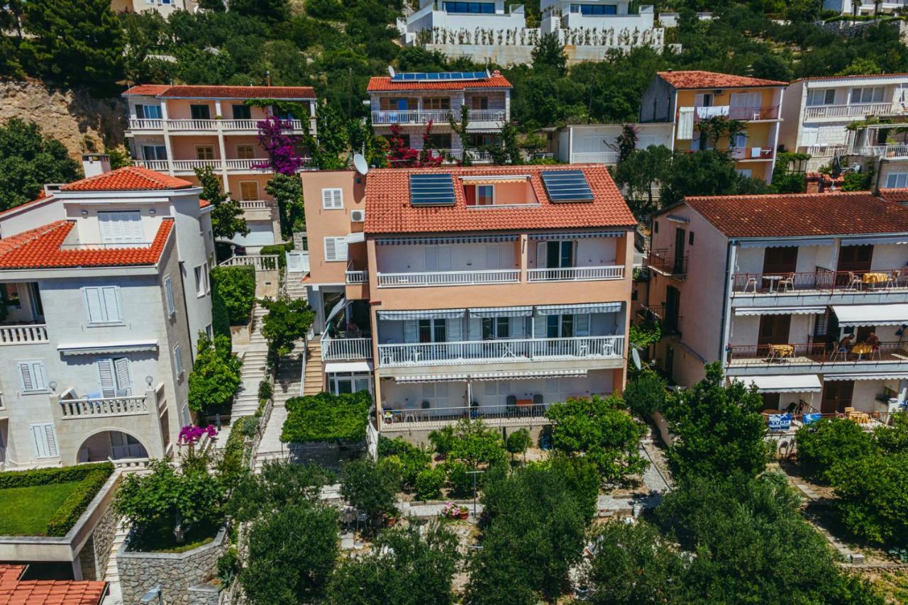 Sea Paradise Brela Exterior photo